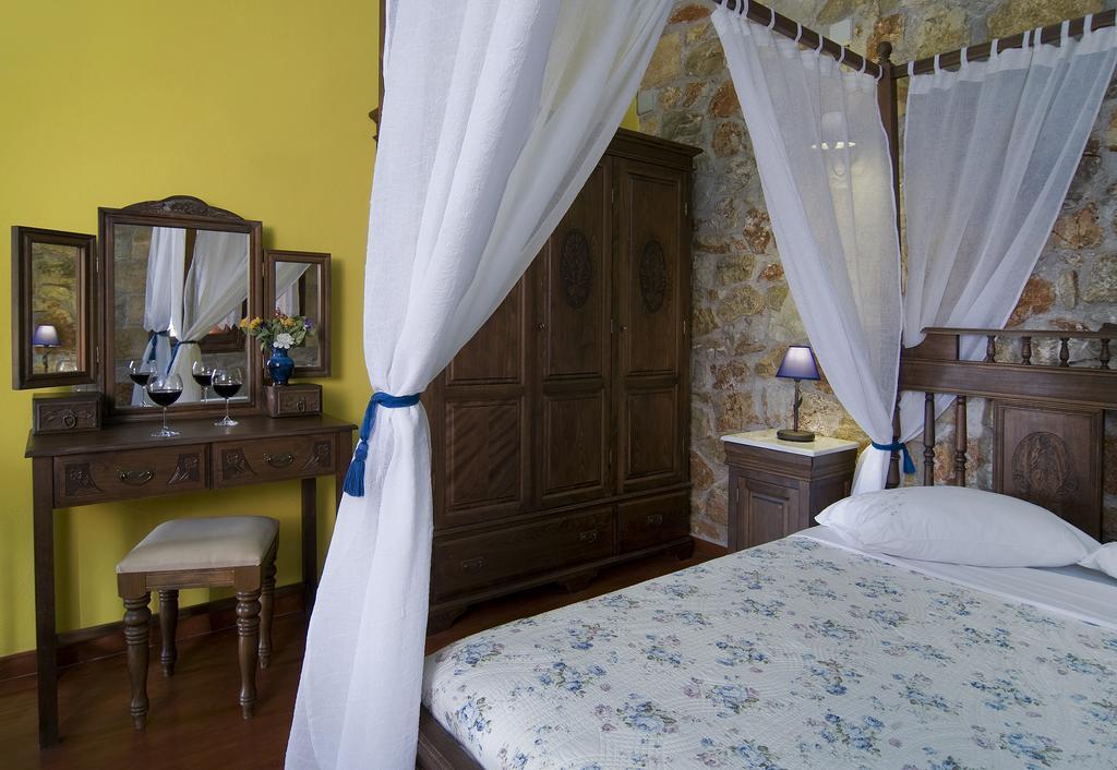 Klymeni Traditional Homes Нафплион Стая снимка